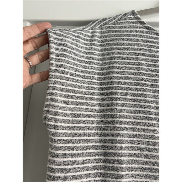 Gap Softspun stripe crossback dress, Grey Stripe SIZE Small - Picture 4 of 8